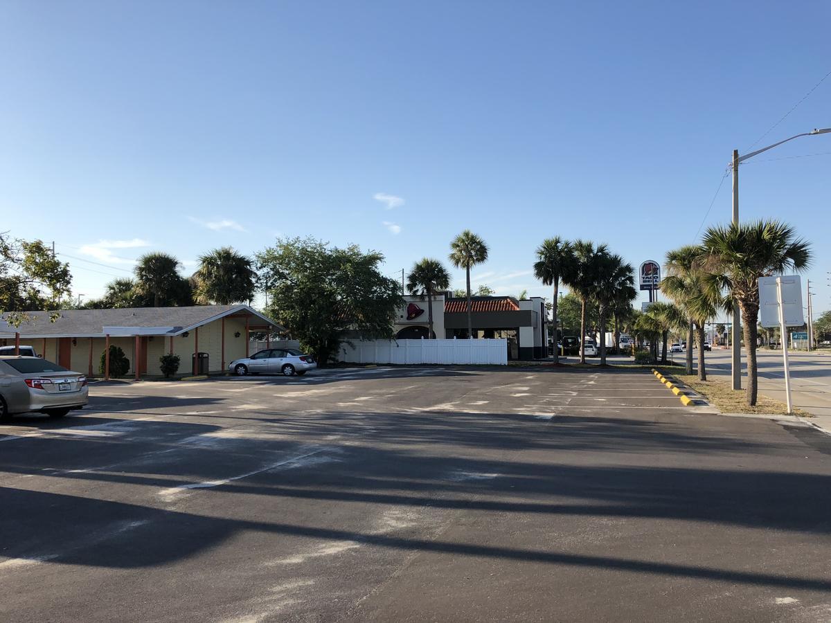 Sunset Inn- Fort Pierce, FL Extérieur photo