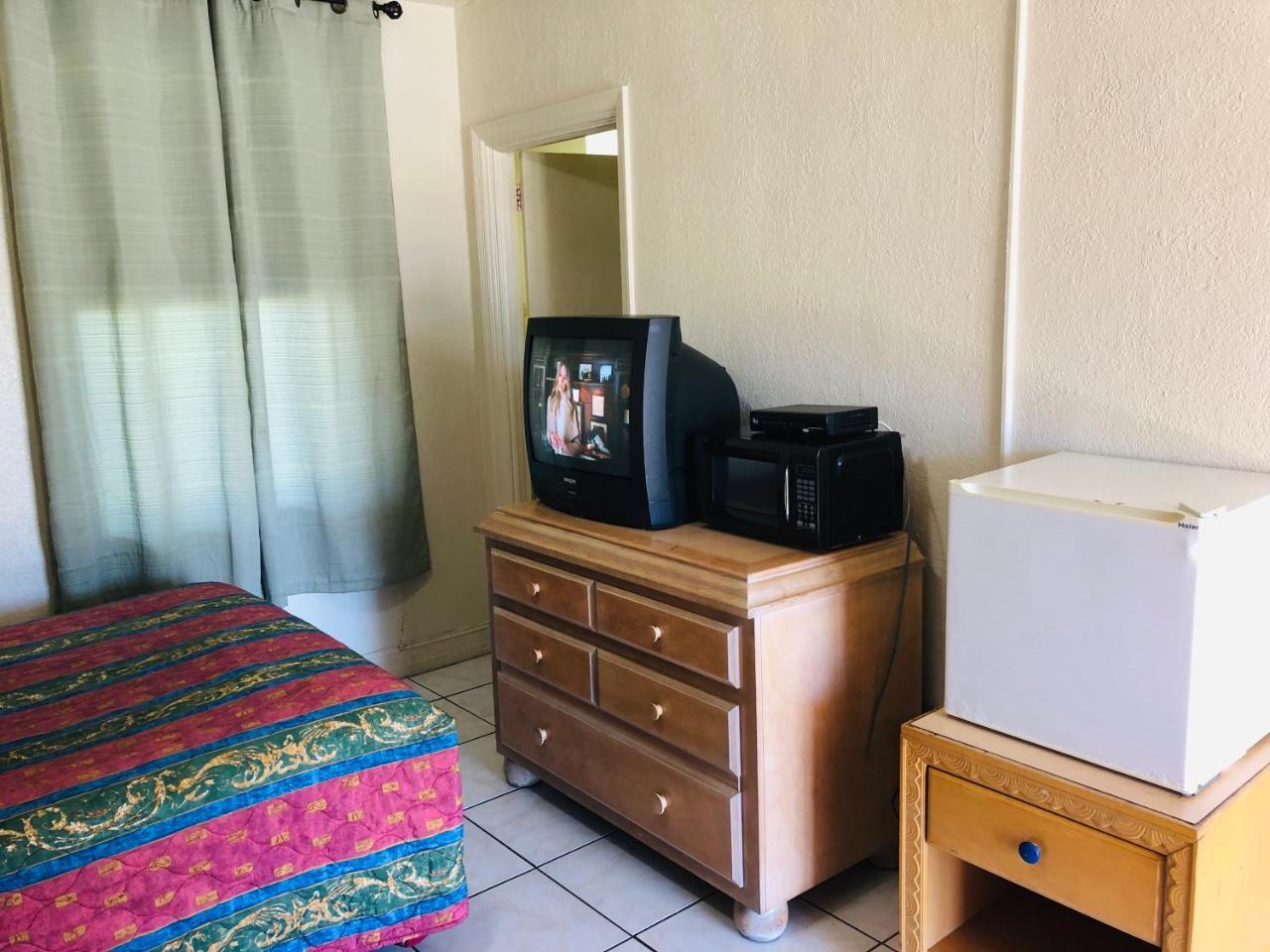 Sunset Inn- Fort Pierce, FL Extérieur photo